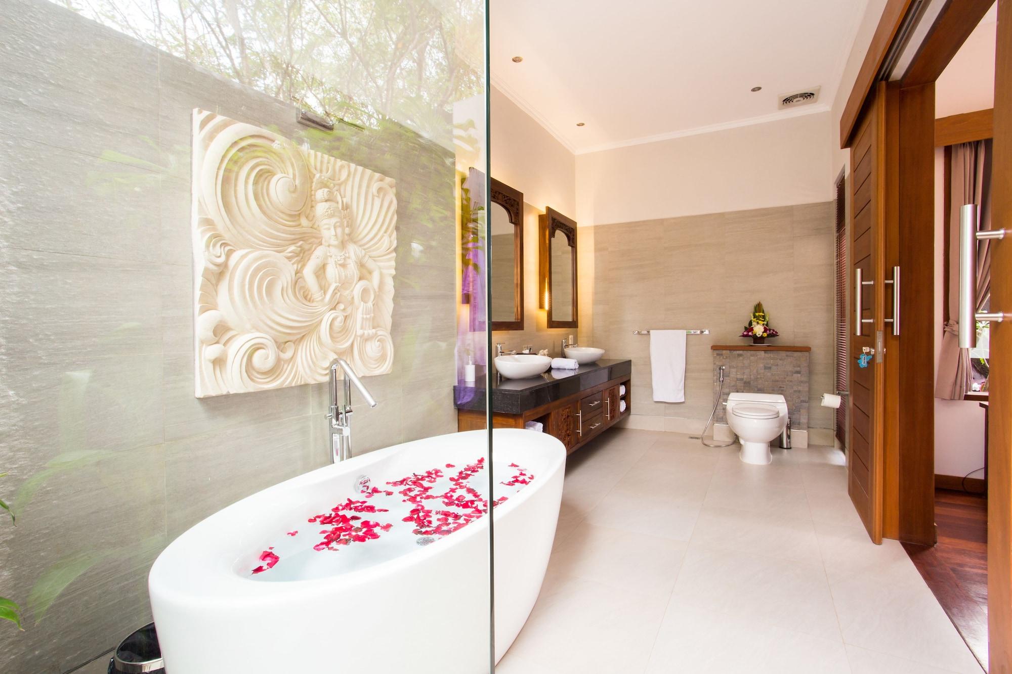 Villa Dk - Bali Нуса Дуа Екстериор снимка