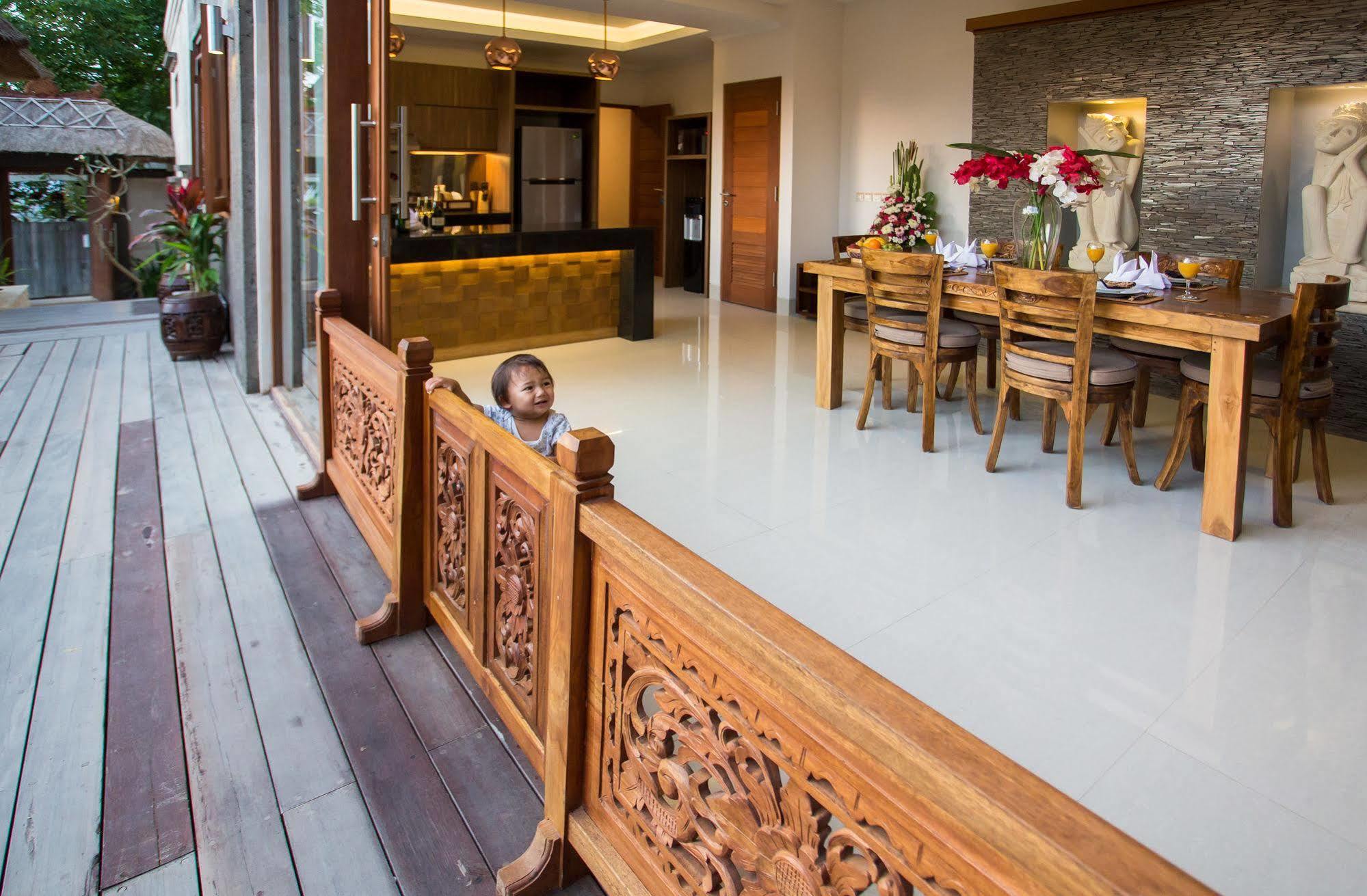Villa Dk - Bali Нуса Дуа Екстериор снимка