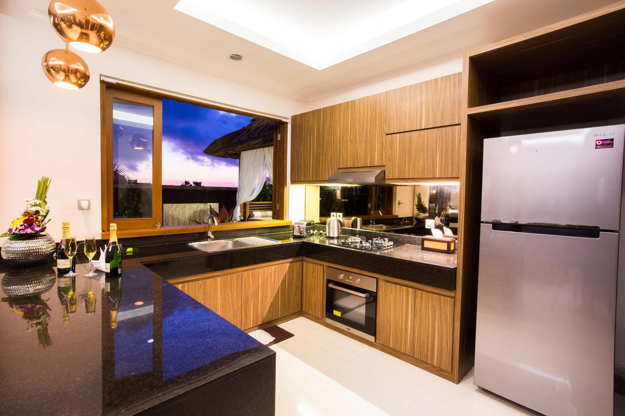 Villa Dk - Bali Нуса Дуа Екстериор снимка